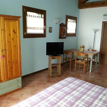 Farm stay Agriturismo Al Colle Del Ciliegio Rovolon