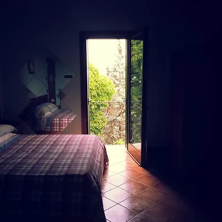 Agriturismo Al Colle Del Ciliegio Farm stay *